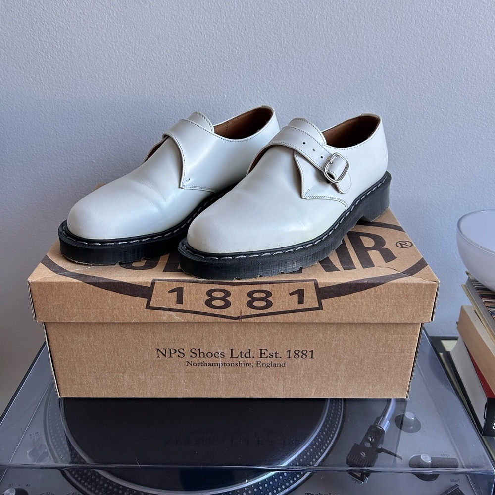 Men’s Solovair Noah Single buckle Monk Derby  Shoe Size 7 US White